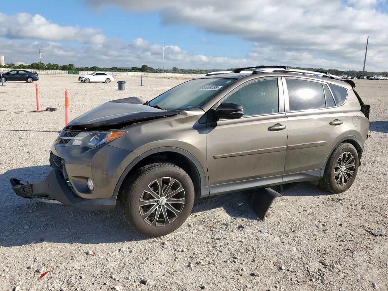 TOYOTA RAV4 XLE 2015