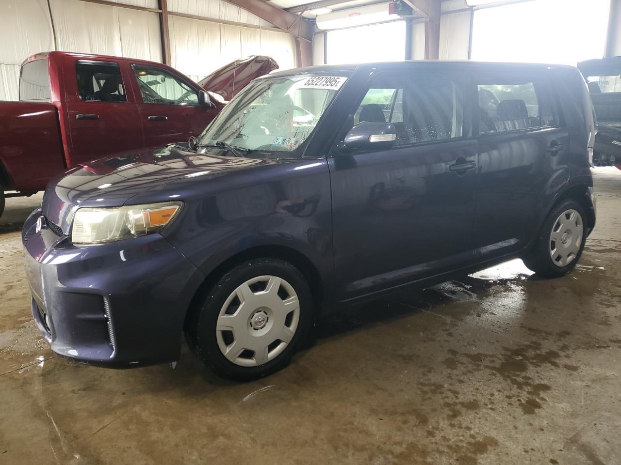 TOYOTA SCION XB 2012
