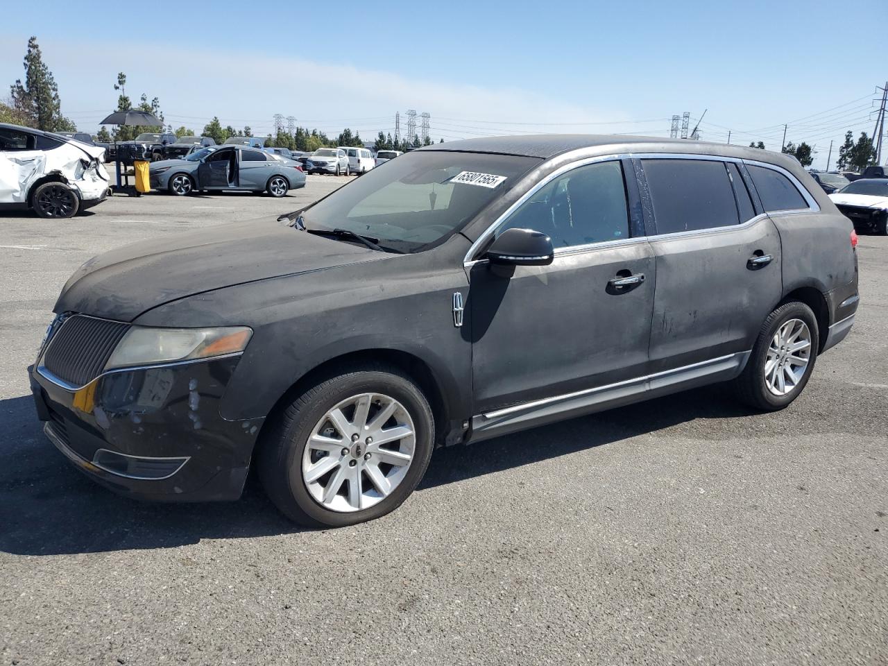 LINCOLN MKT 2015