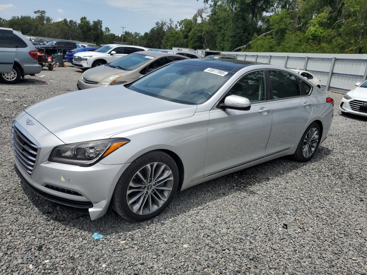 HYUNDAI GENESIS 3. 2015