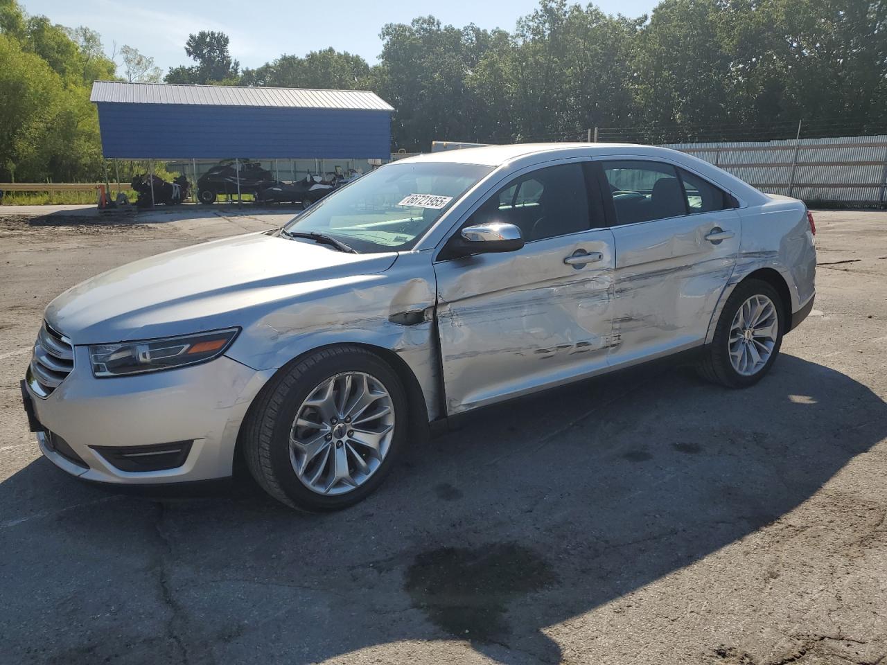 FORD TAURUS LIMITED 2016