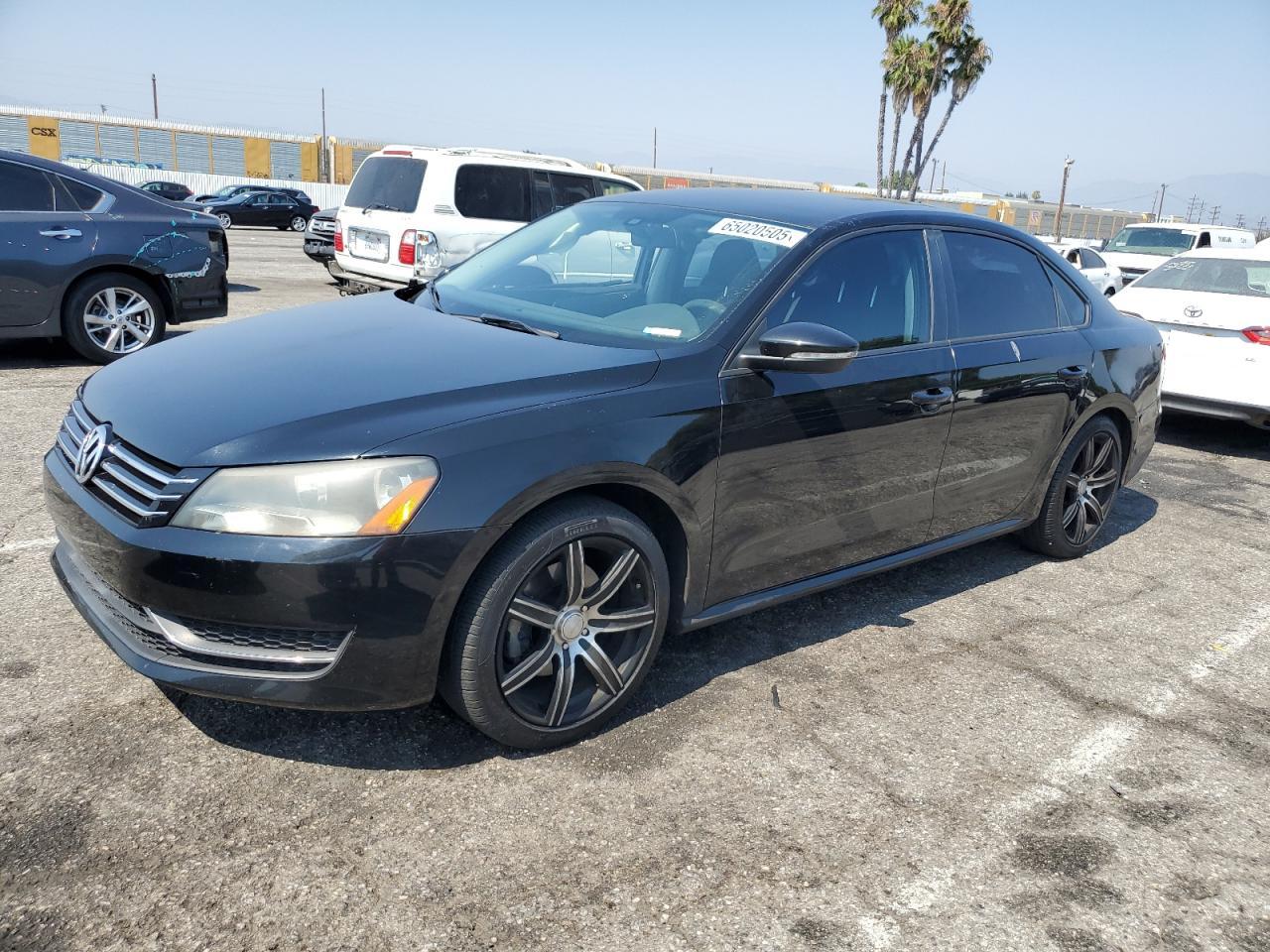 VOLKSWAGEN PASSAT S 2012