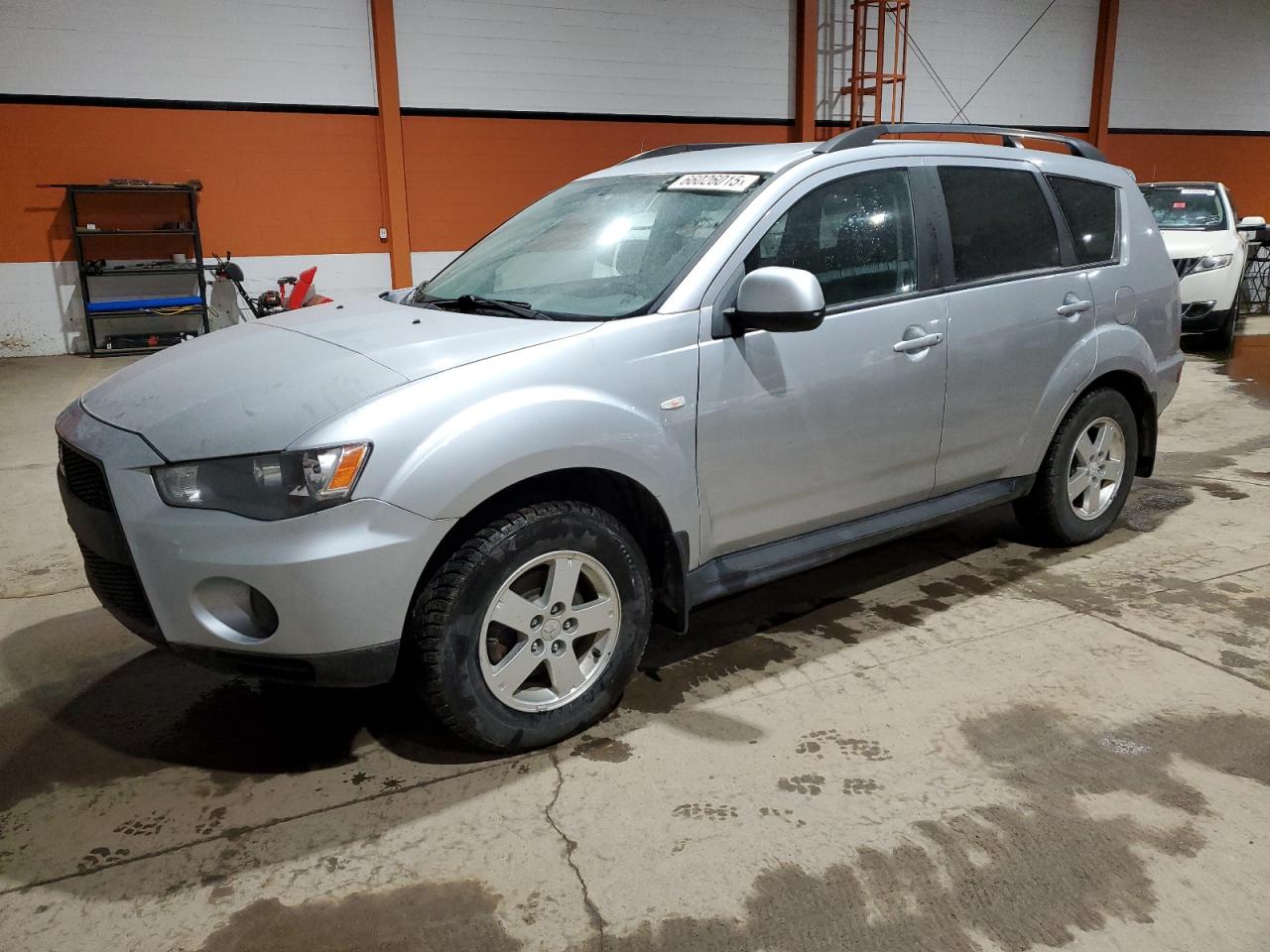 MITSUBISHI OUTLANDER 2010