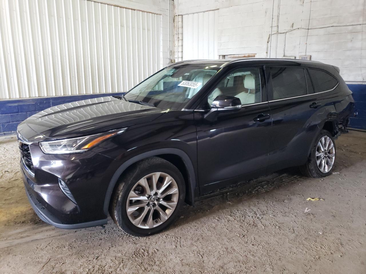 TOYOTA HIGHLANDER 2020