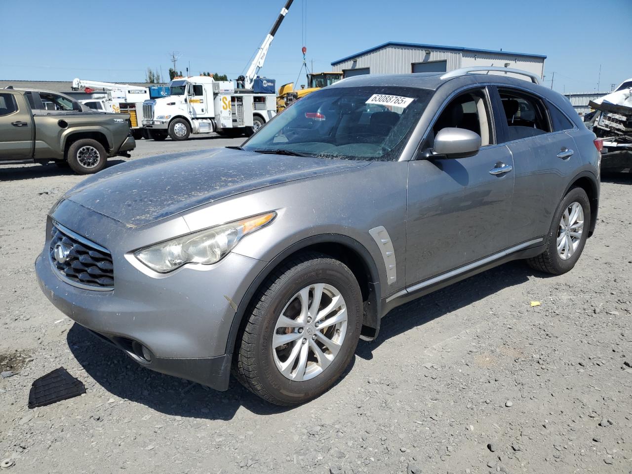 INFINITI FX35 2010