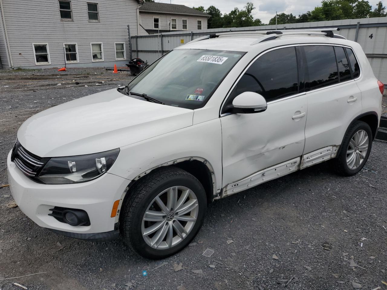 VOLKSWAGEN TIGUAN S 2014
