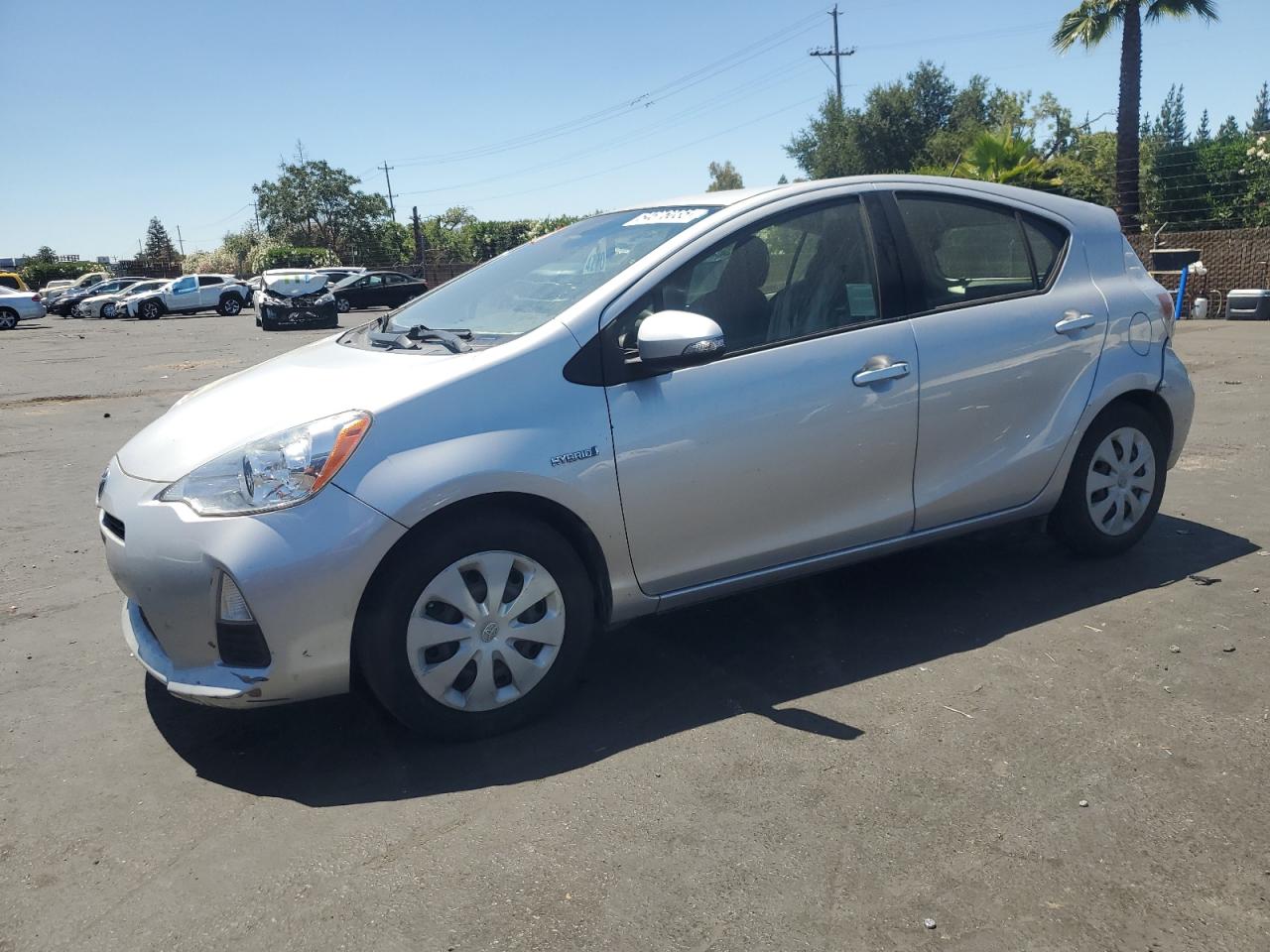 TOYOTA PRIUS C 2014