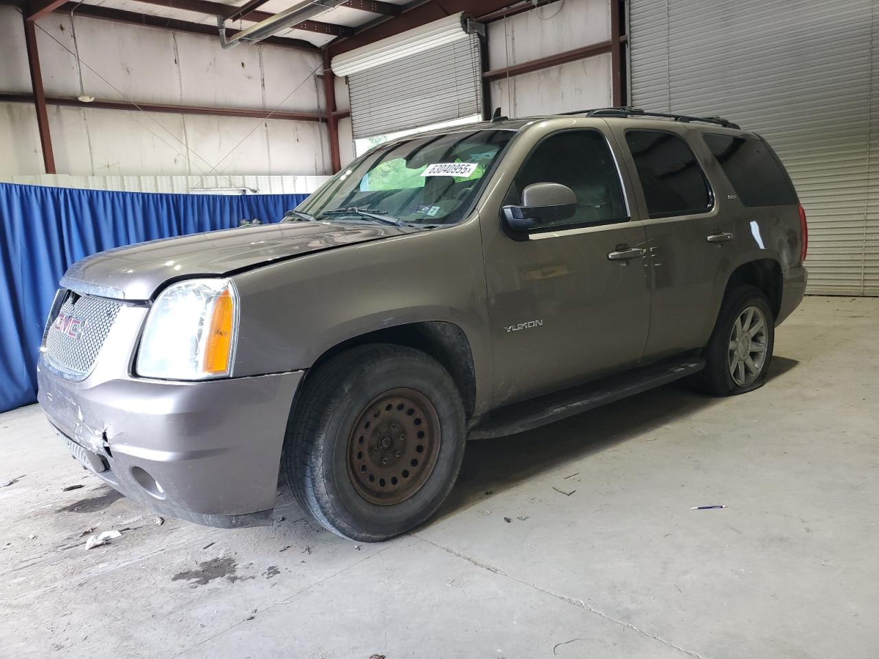 GMC YUKON SLT 2011