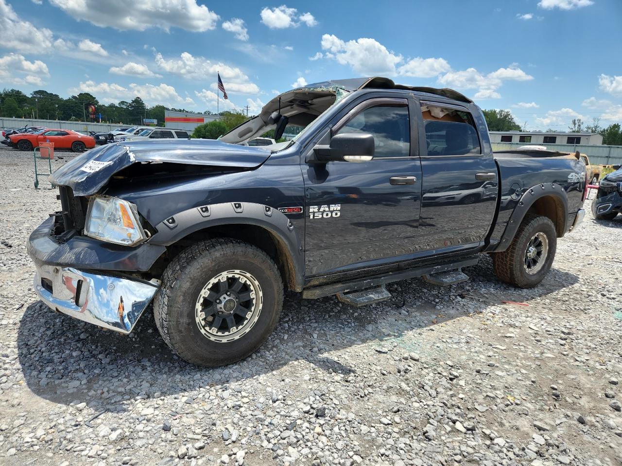 RAM 1500 SLT 2015