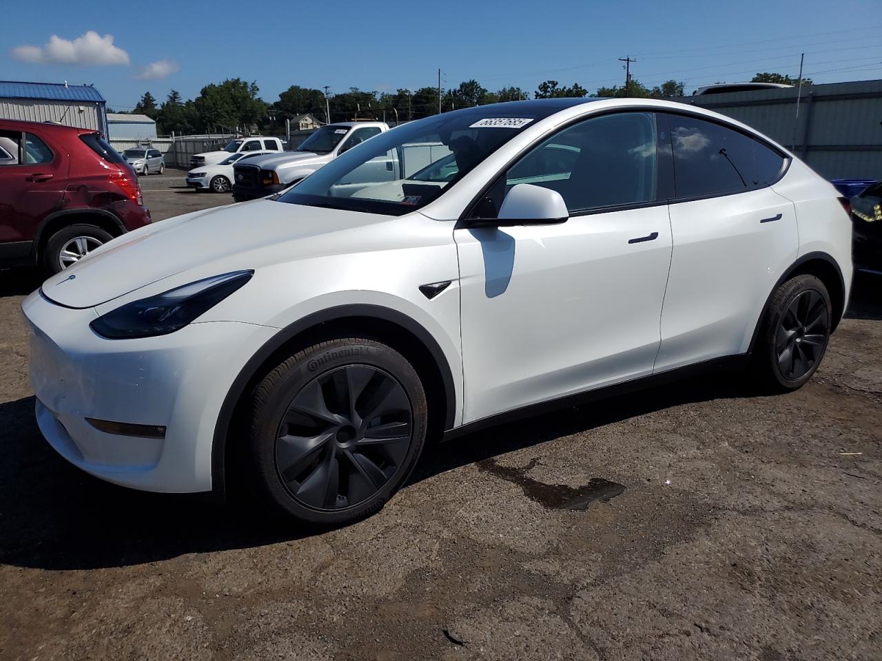 TESLA MODEL Y 2024