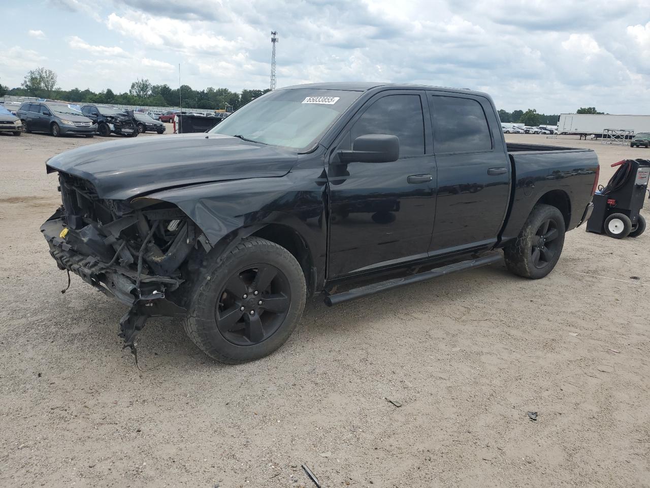 RAM 1500 ST 2015