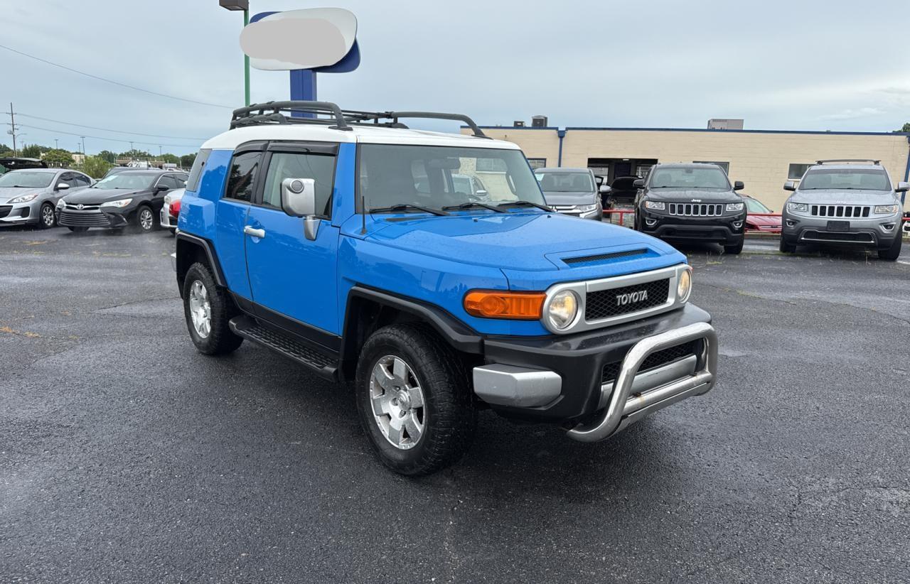 TOYOTA FJ CRUISER 2007
