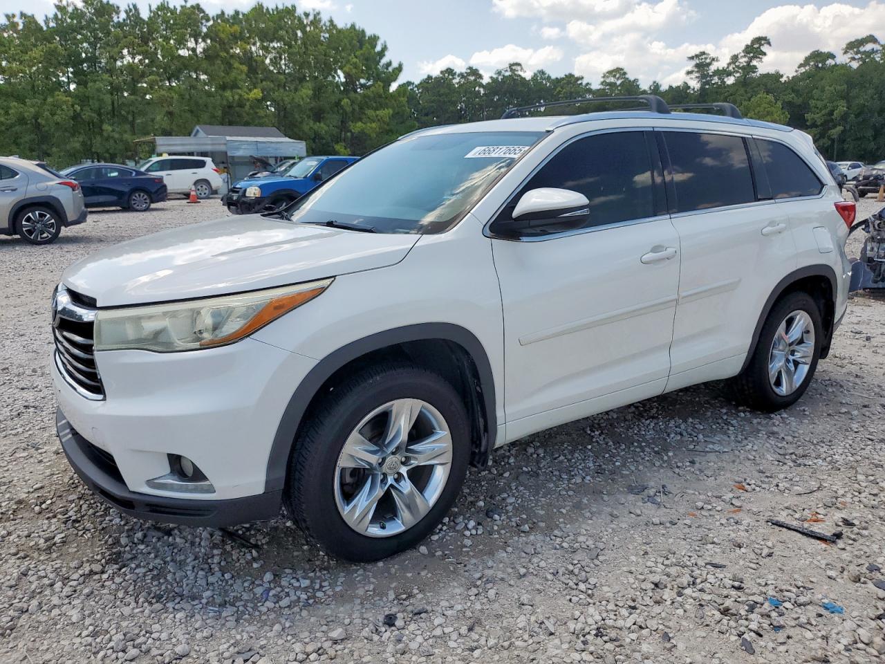 TOYOTA HIGHLANDER 2015