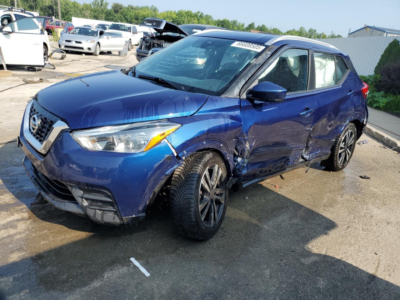NISSAN KICKS SV 2020