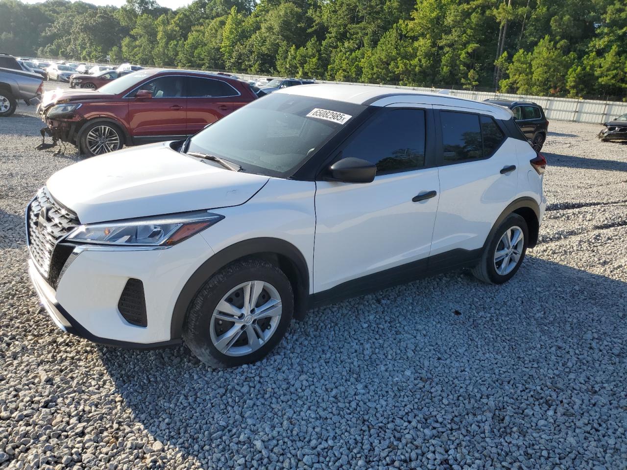NISSAN KICKS S 2024
