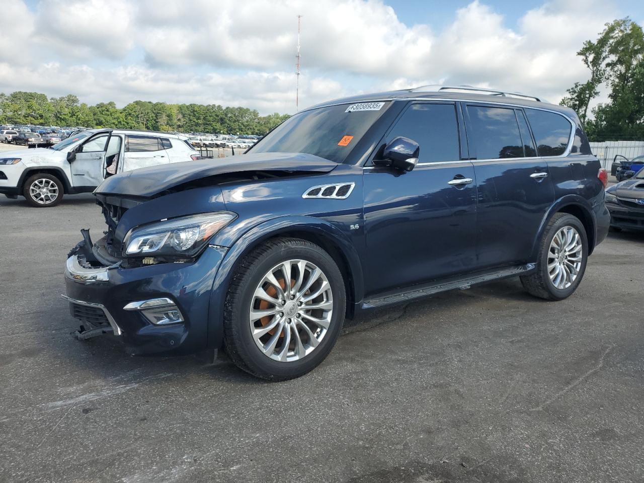 INFINITI QX80 2015