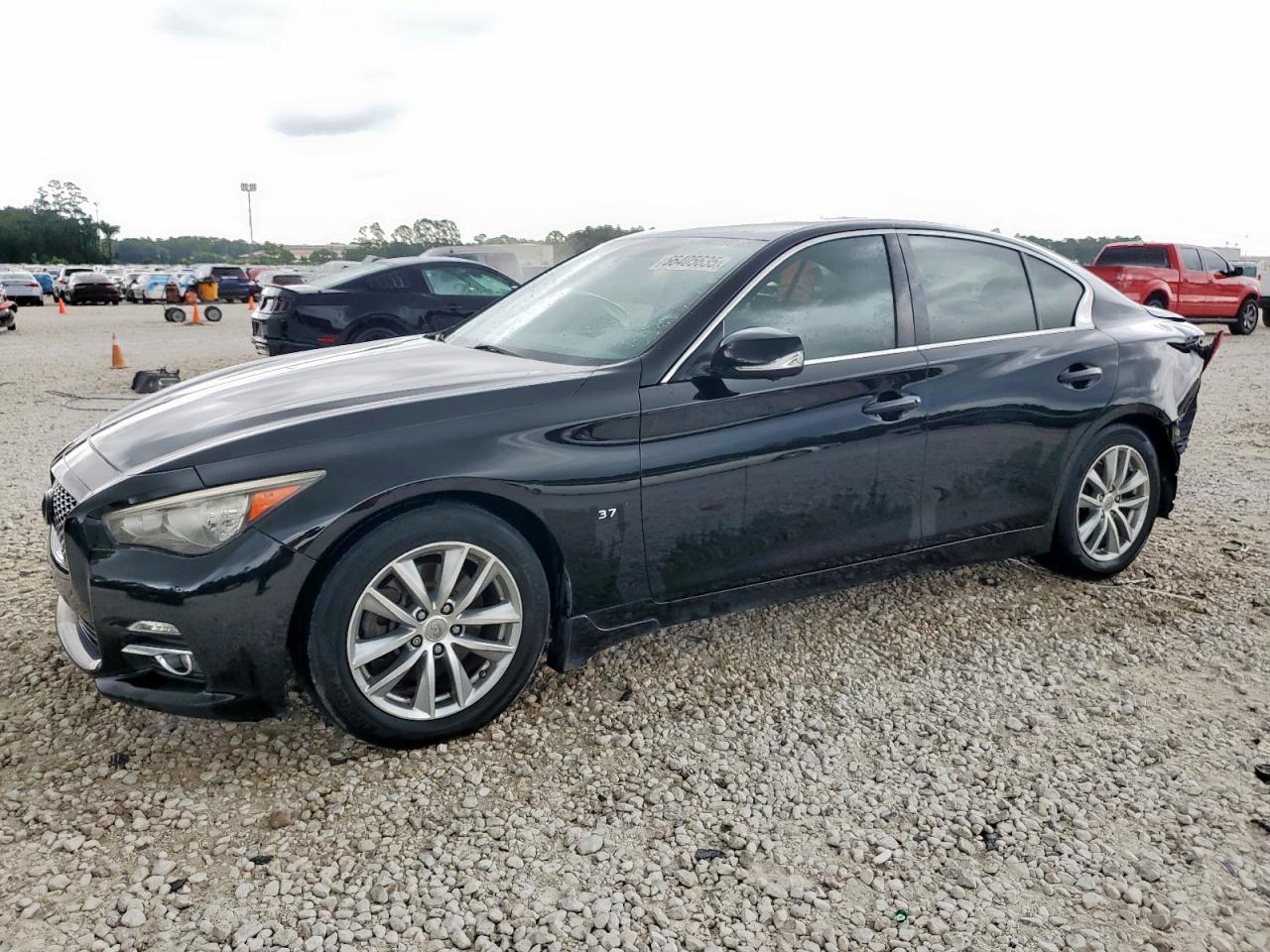 INFINITI Q50 BASE 2014
