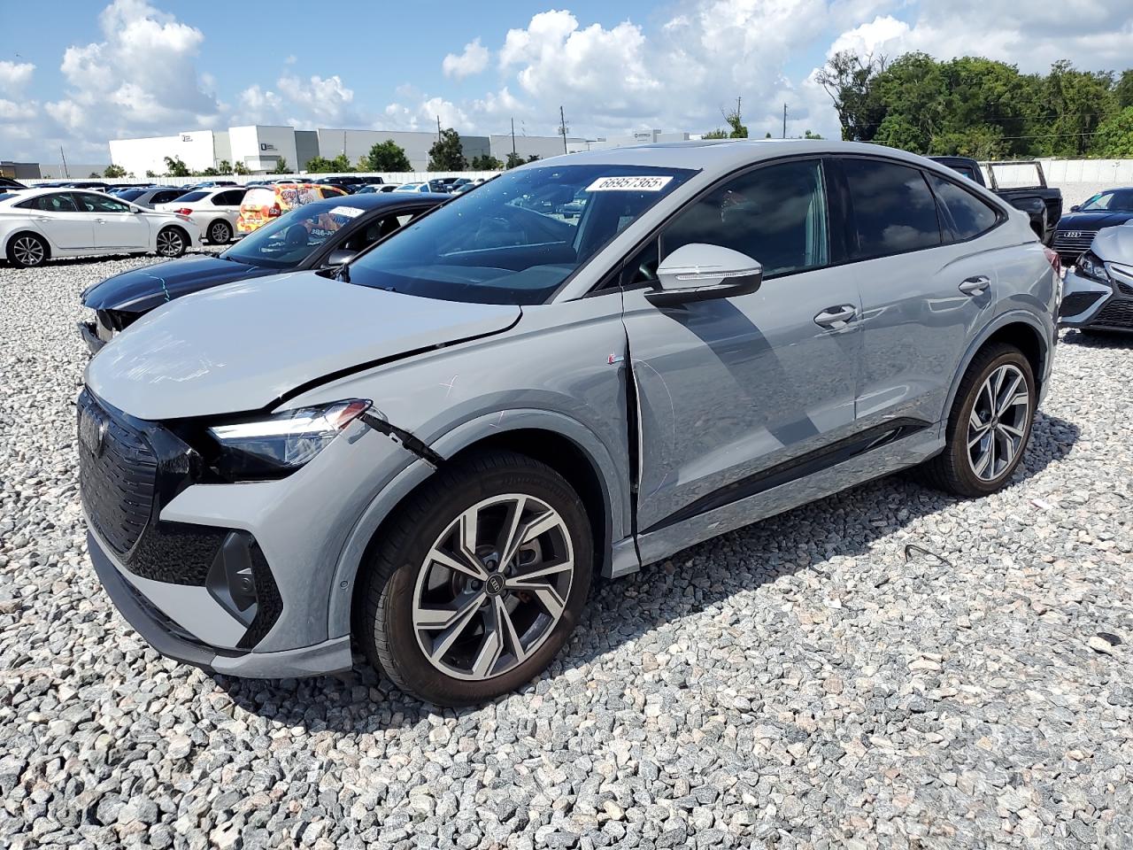 AUDI Q4 E-TRON 2023