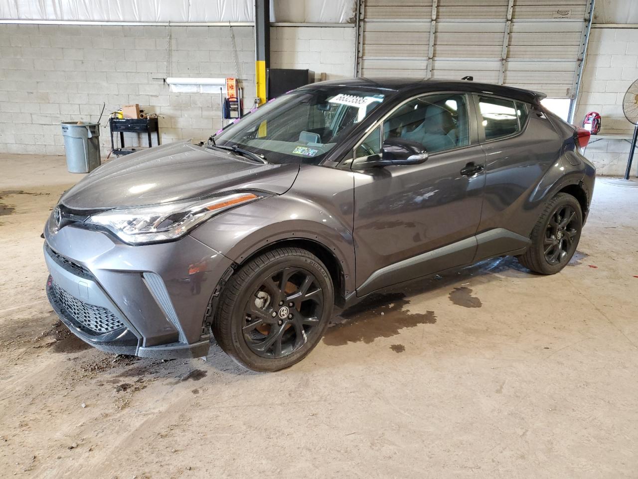 TOYOTA C-HR XLE 2021