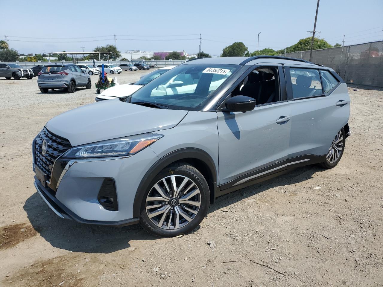 NISSAN KICKS SR 2023