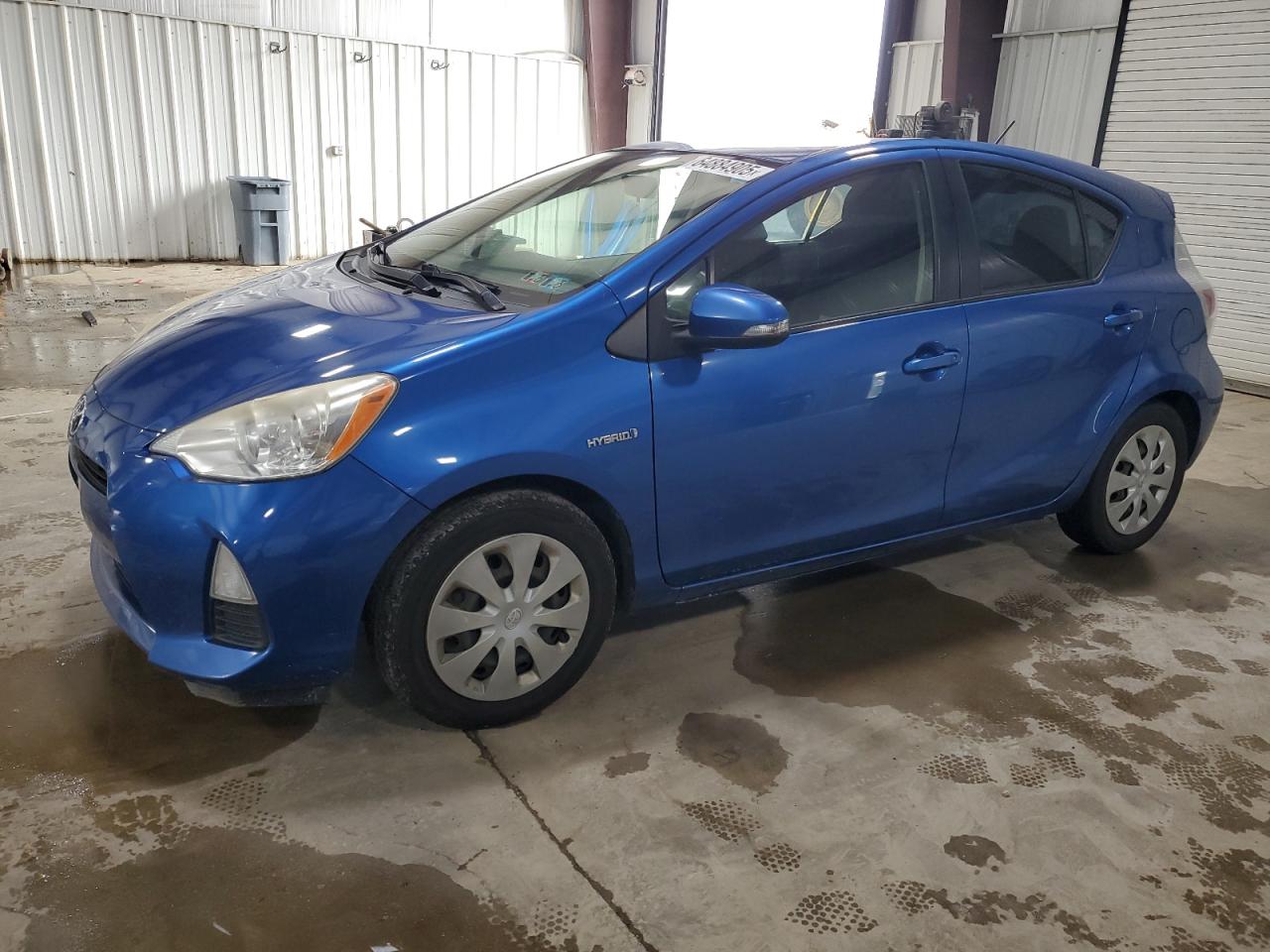 TOYOTA PRIUS C 2012