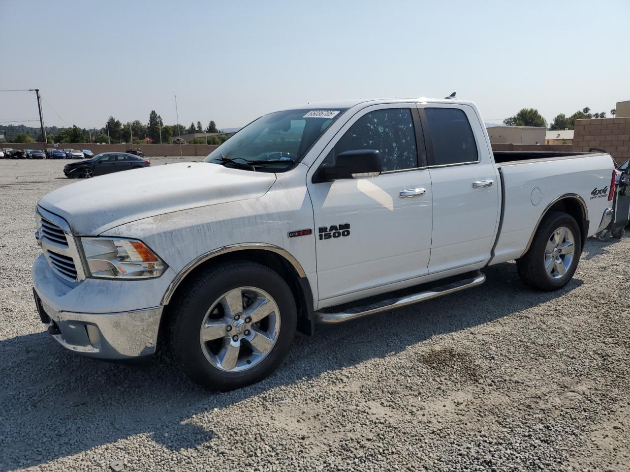 RAM 1500 SLT 2015