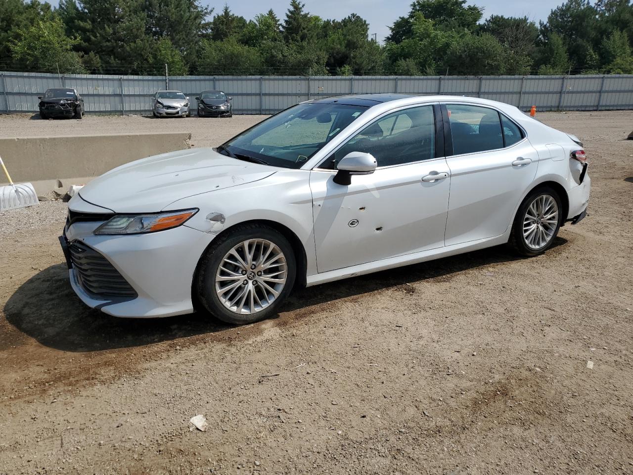 TOYOTA CAMRY XLE 2020