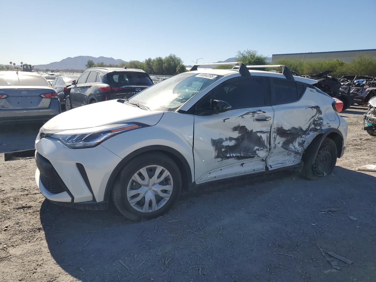 TOYOTA C-HR XLE 2021