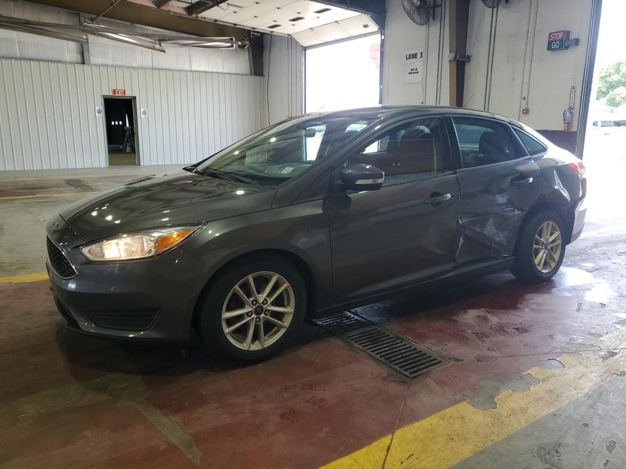 FORD FOCUS SE 2016