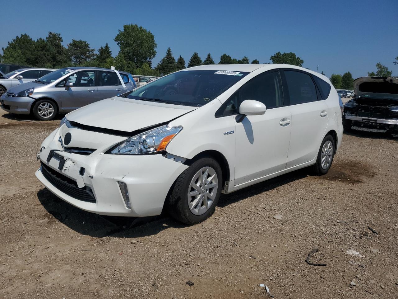 TOYOTA PRIUS V 2014