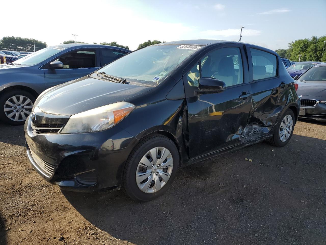 TOYOTA YARIS 2012