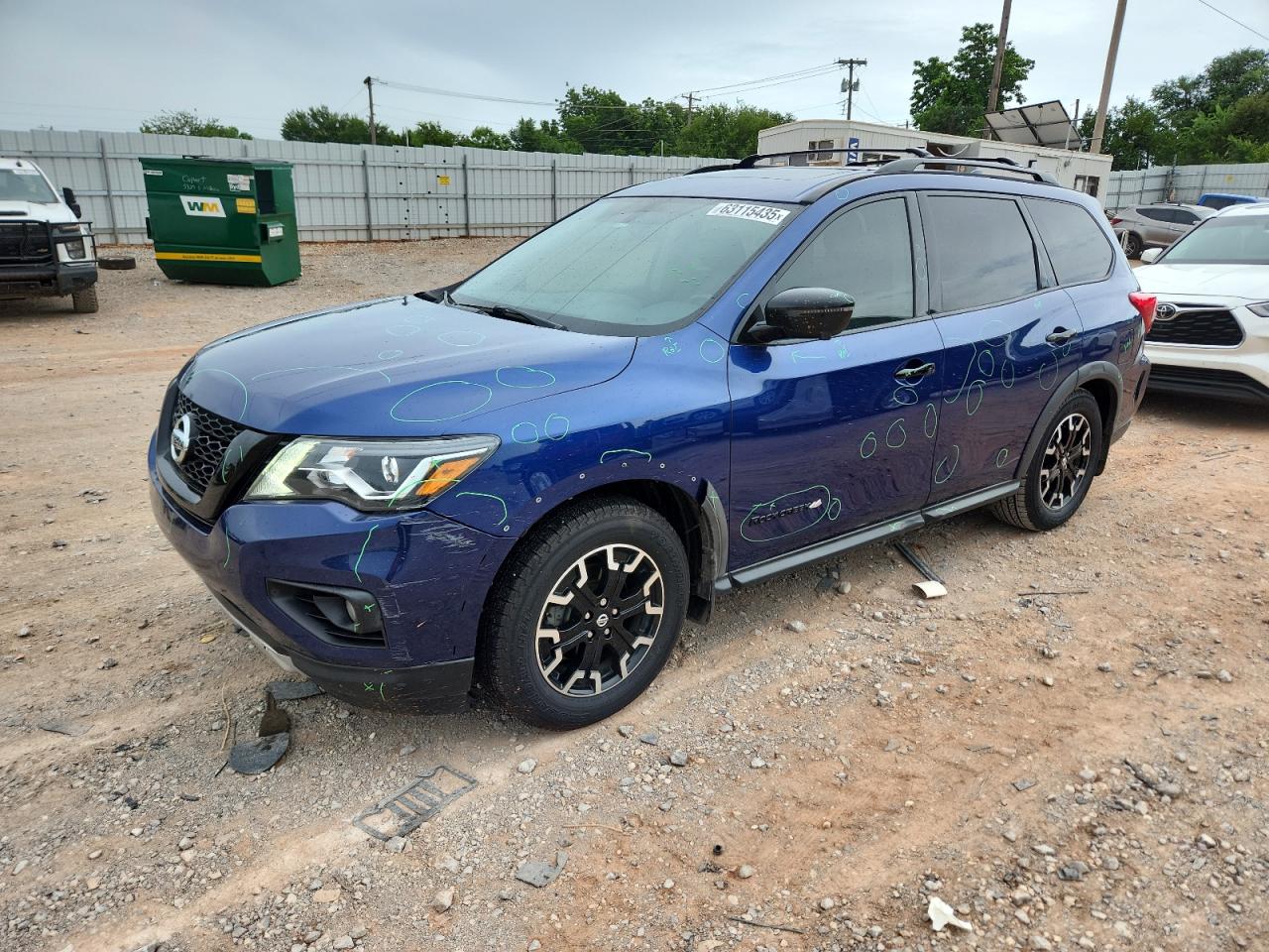 NISSAN PATHFINDER 2020