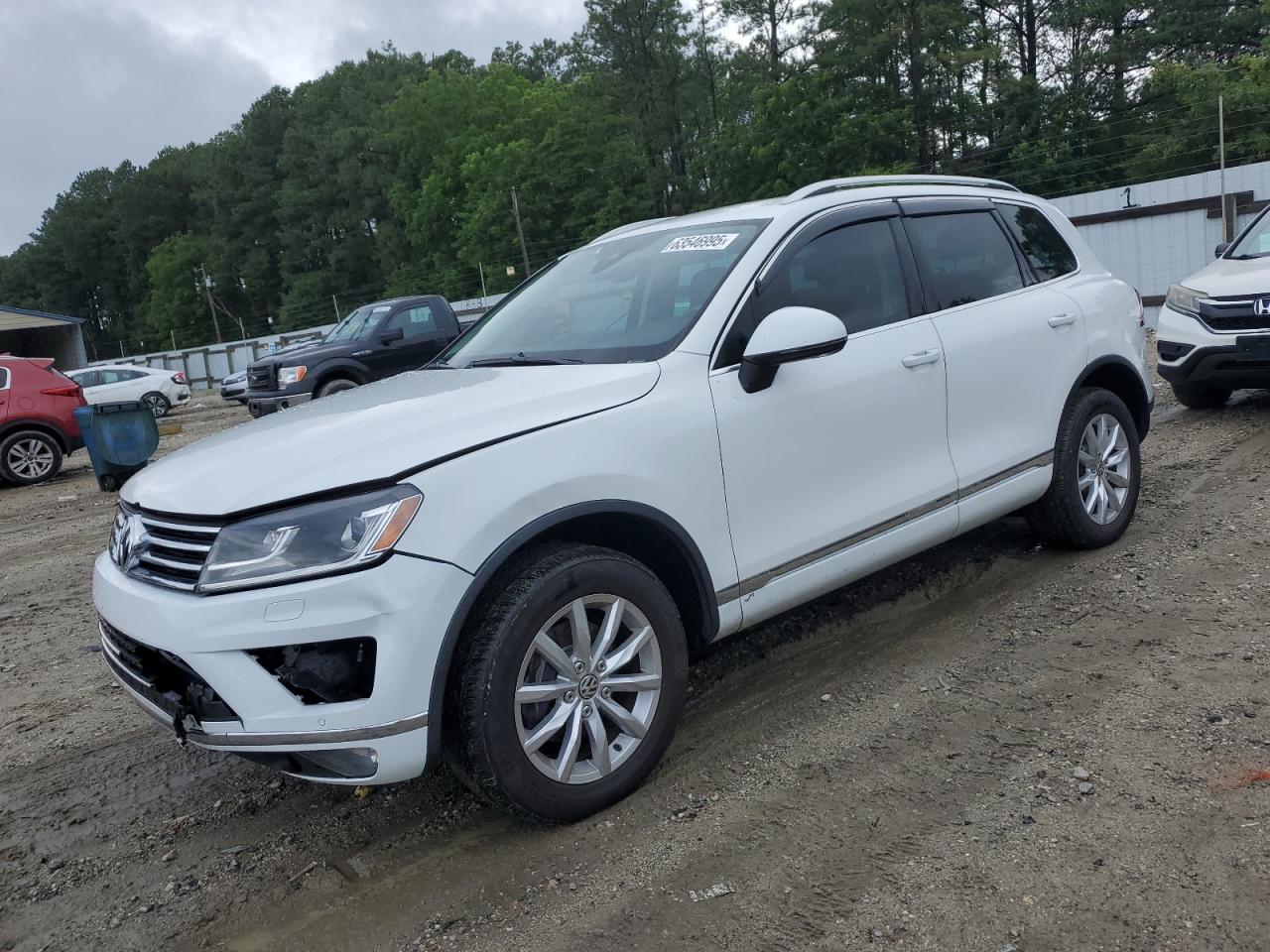 VOLKSWAGEN TOUAREG SP 2017