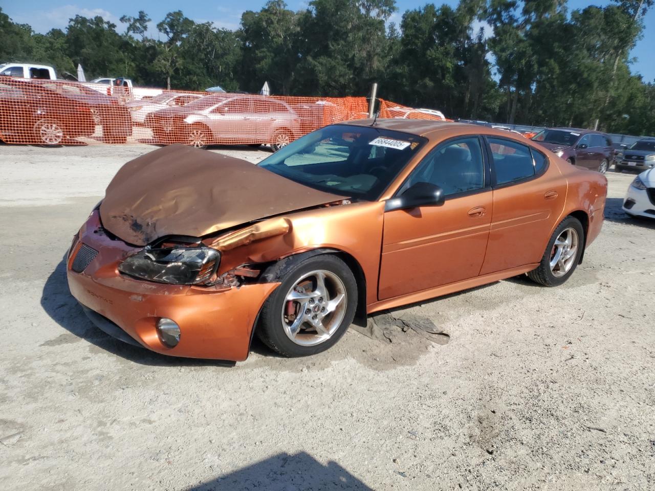 PONTIAC GRAND PRIX 2004