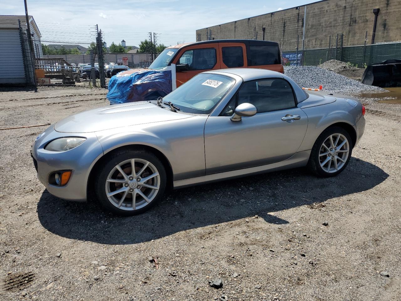 MAZDA MX-5 MIATA 2011