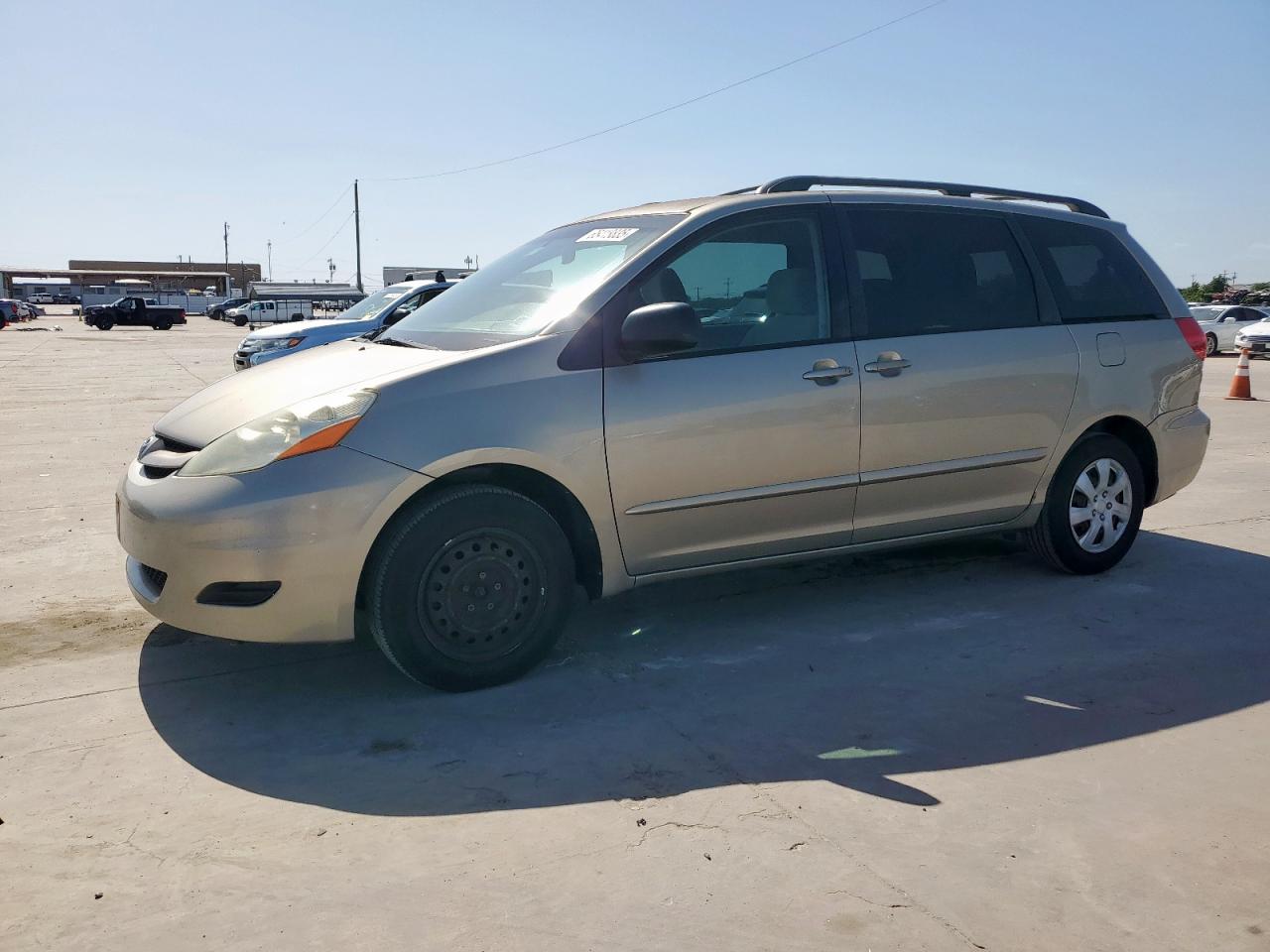 TOYOTA SIENNA CE 2006