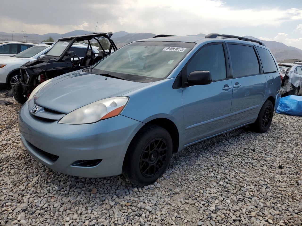 TOYOTA SIENNA CE 2006