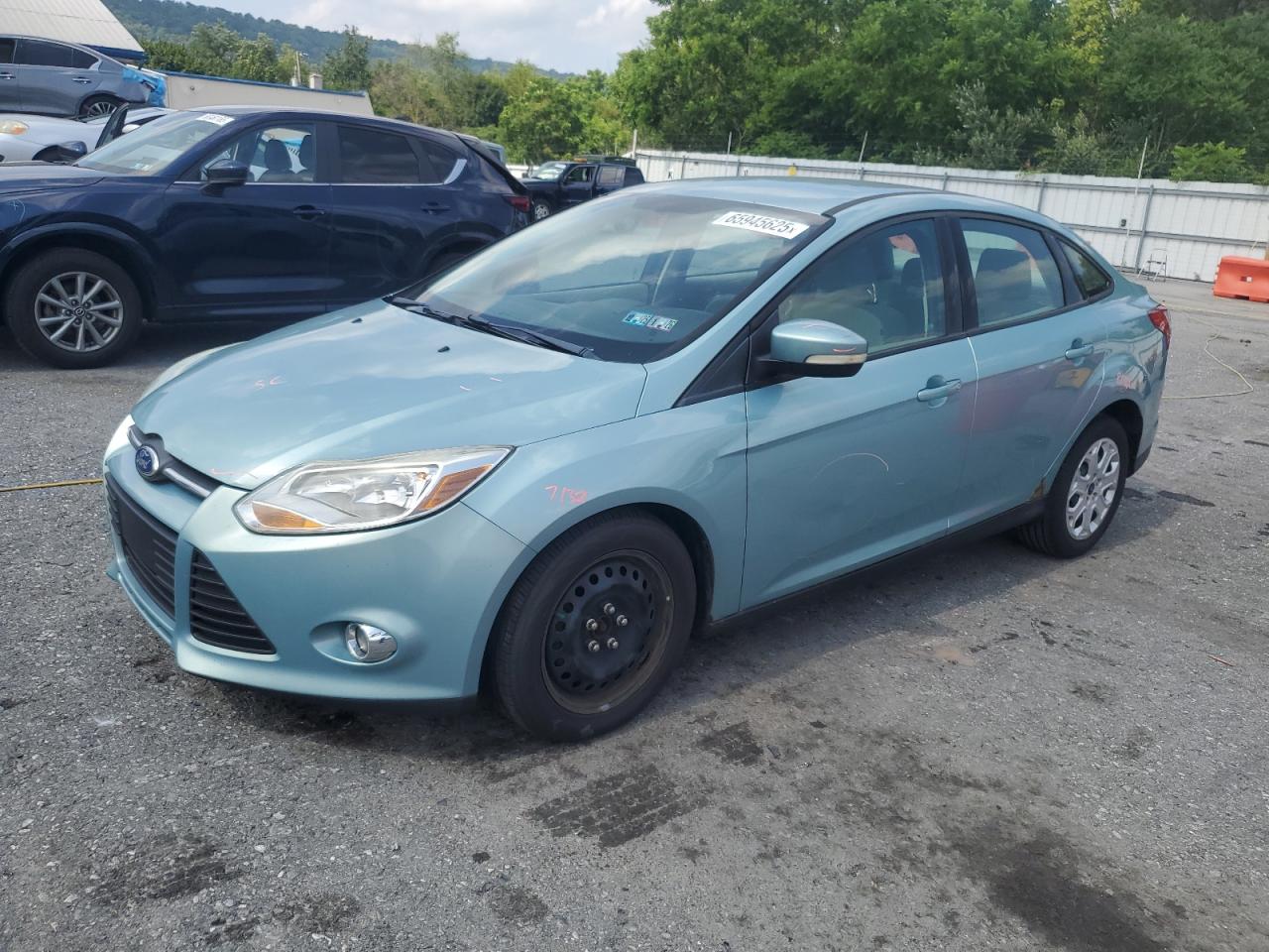 FORD FOCUS SE 2012