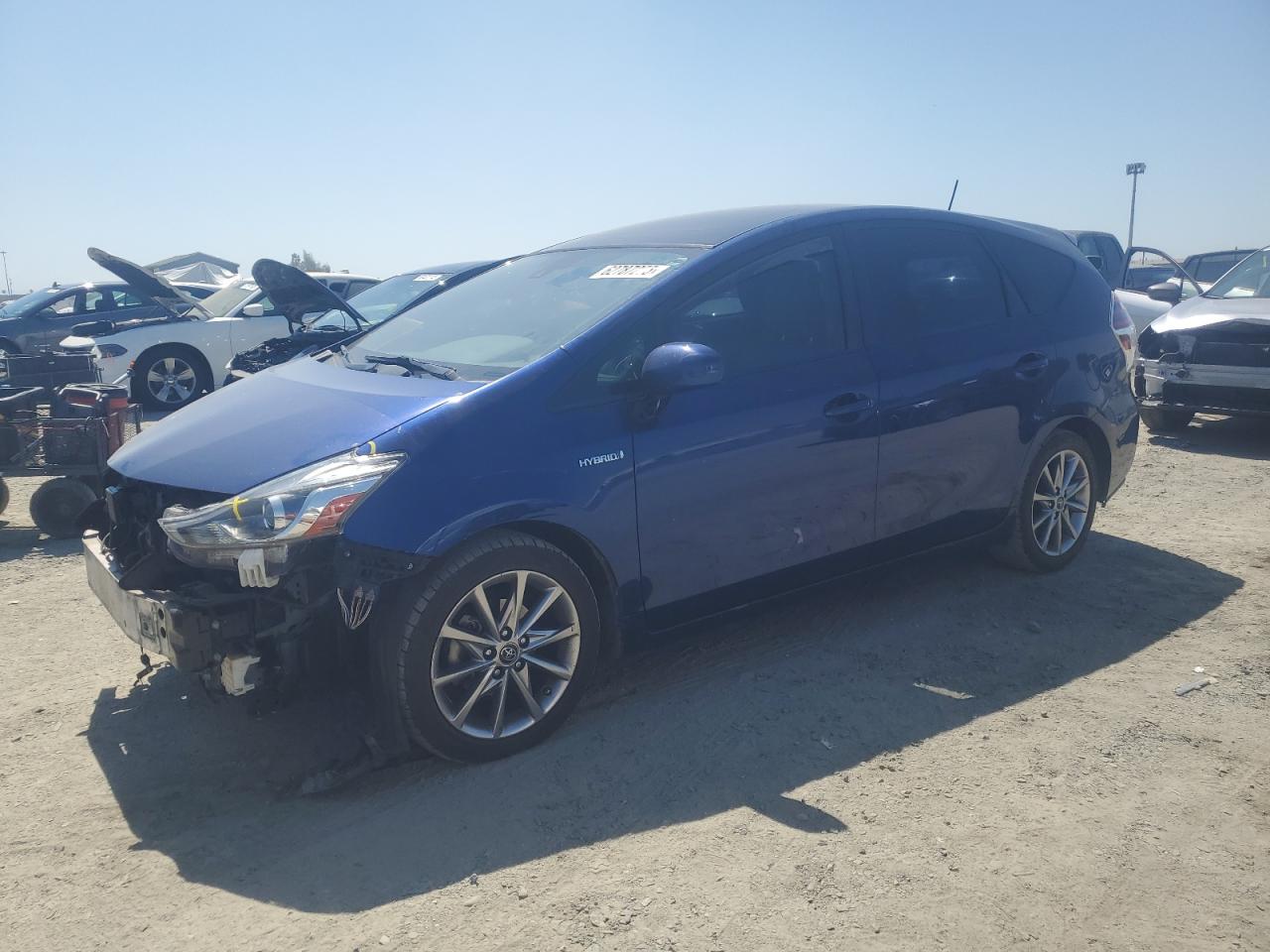 TOYOTA PRIUS V 2015