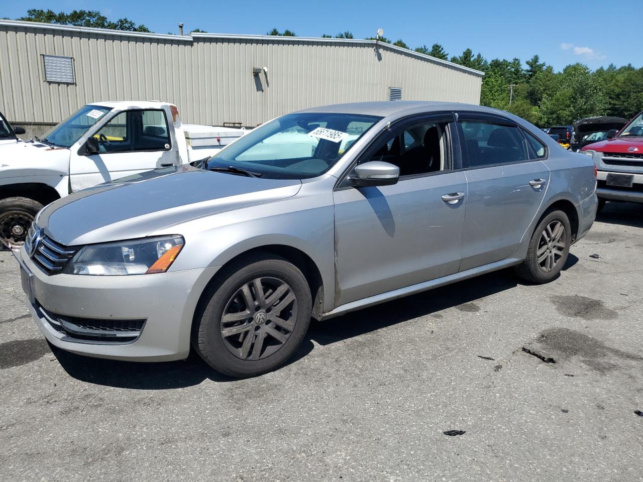 VOLKSWAGEN PASSAT S 2013