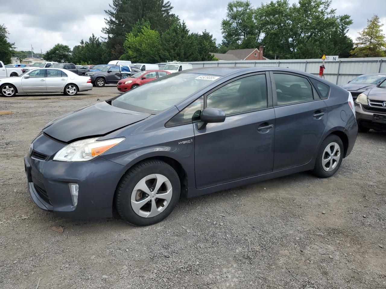 TOYOTA PRIUS 2015