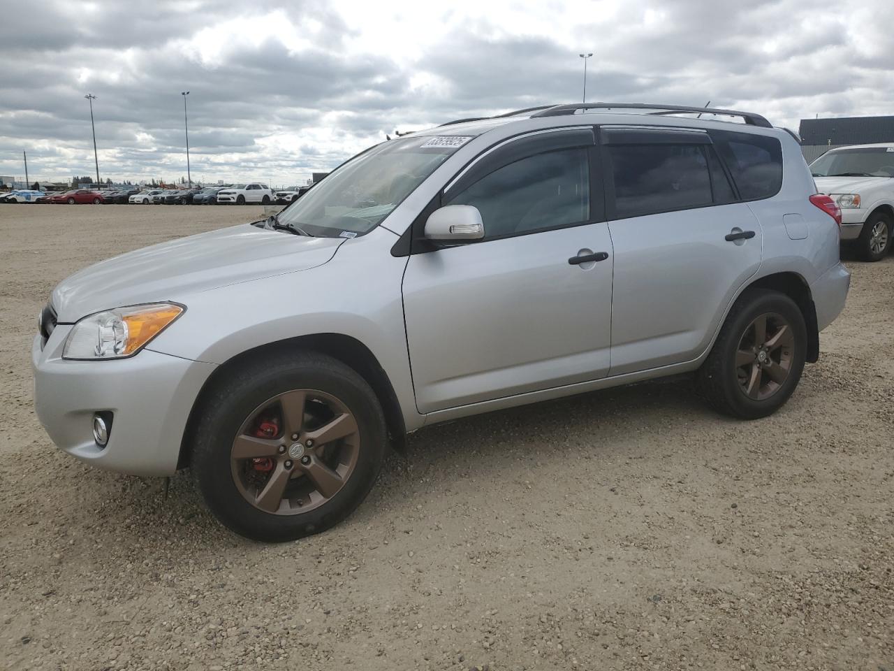 TOYOTA RAV4 2010