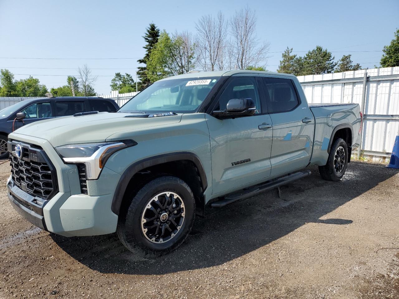 TOYOTA TUNDRA CRE 2024