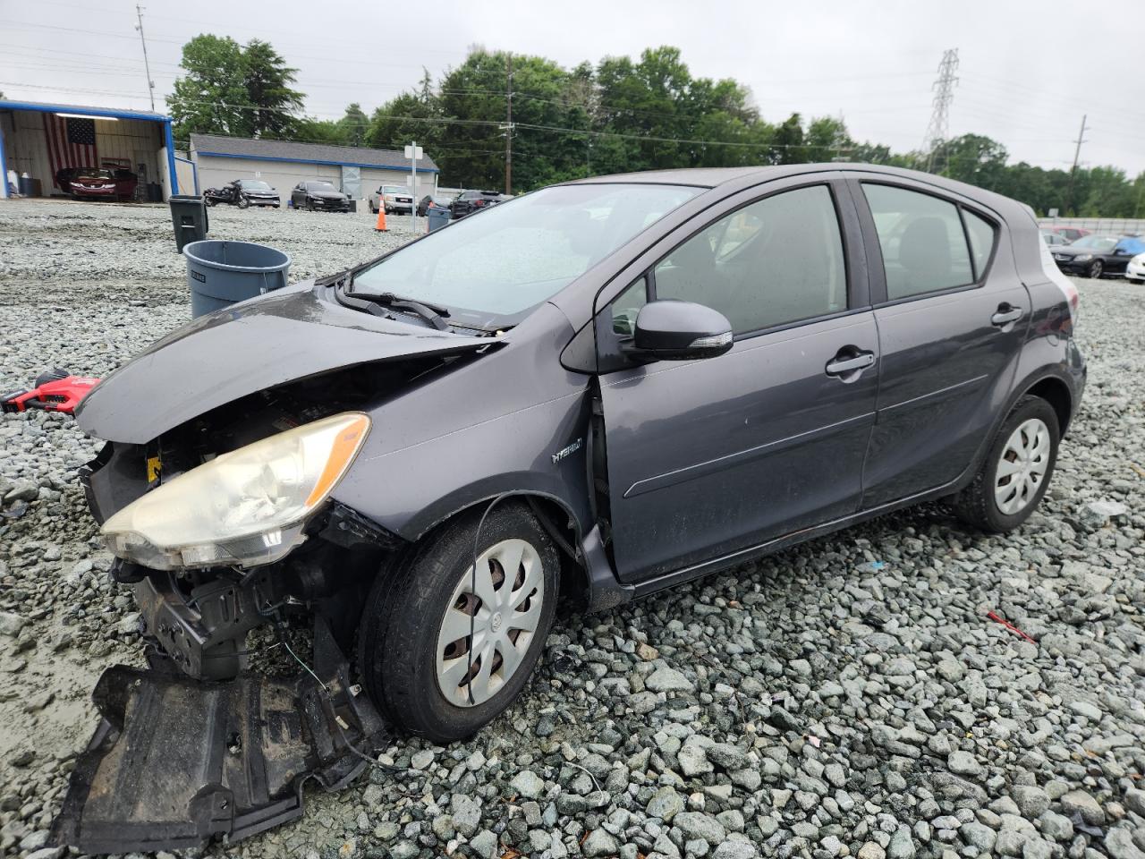 TOYOTA PRIUS C 2013