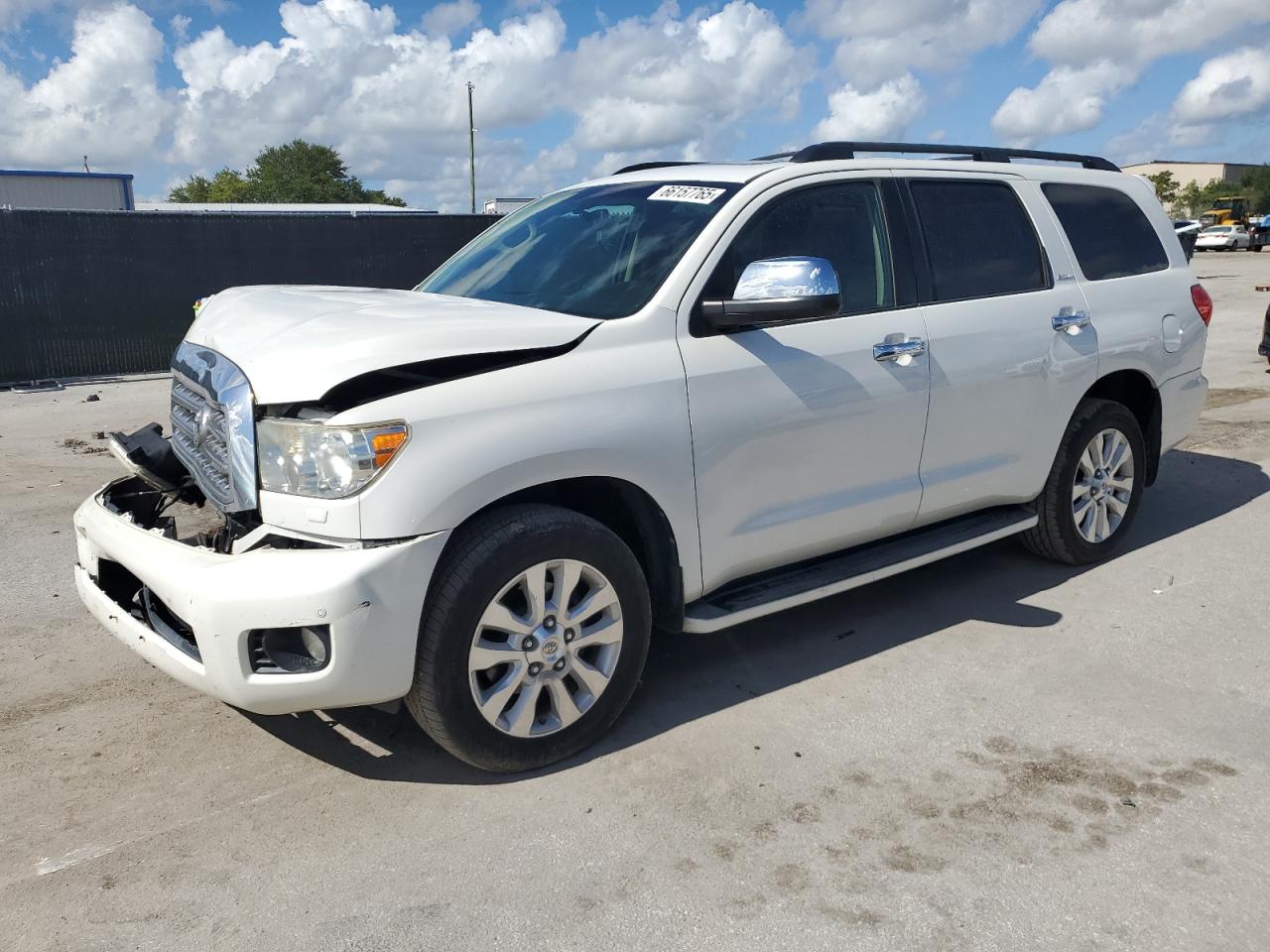 TOYOTA SEQUOIA PL 2011