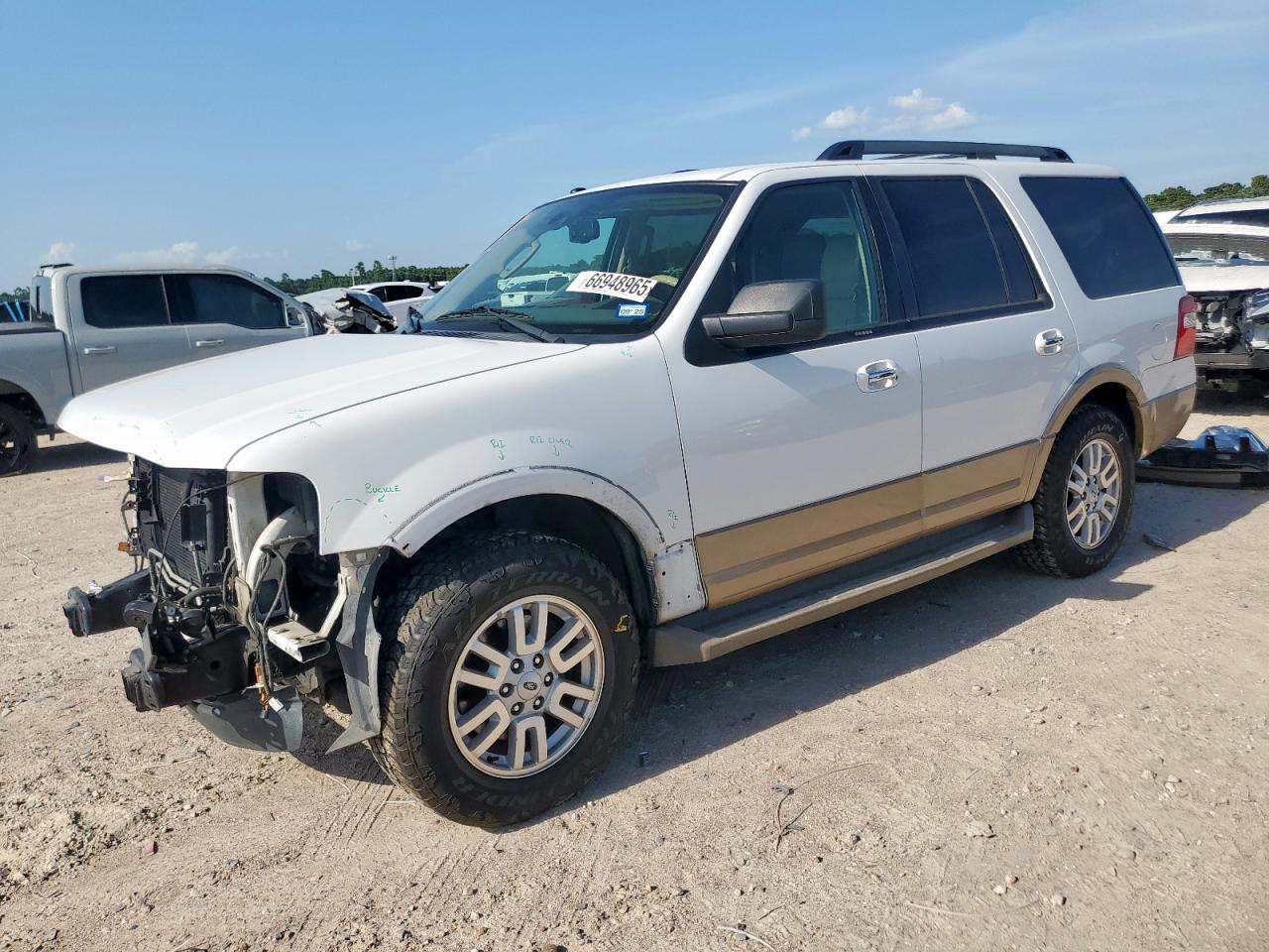 FORD EXPEDITION 2011