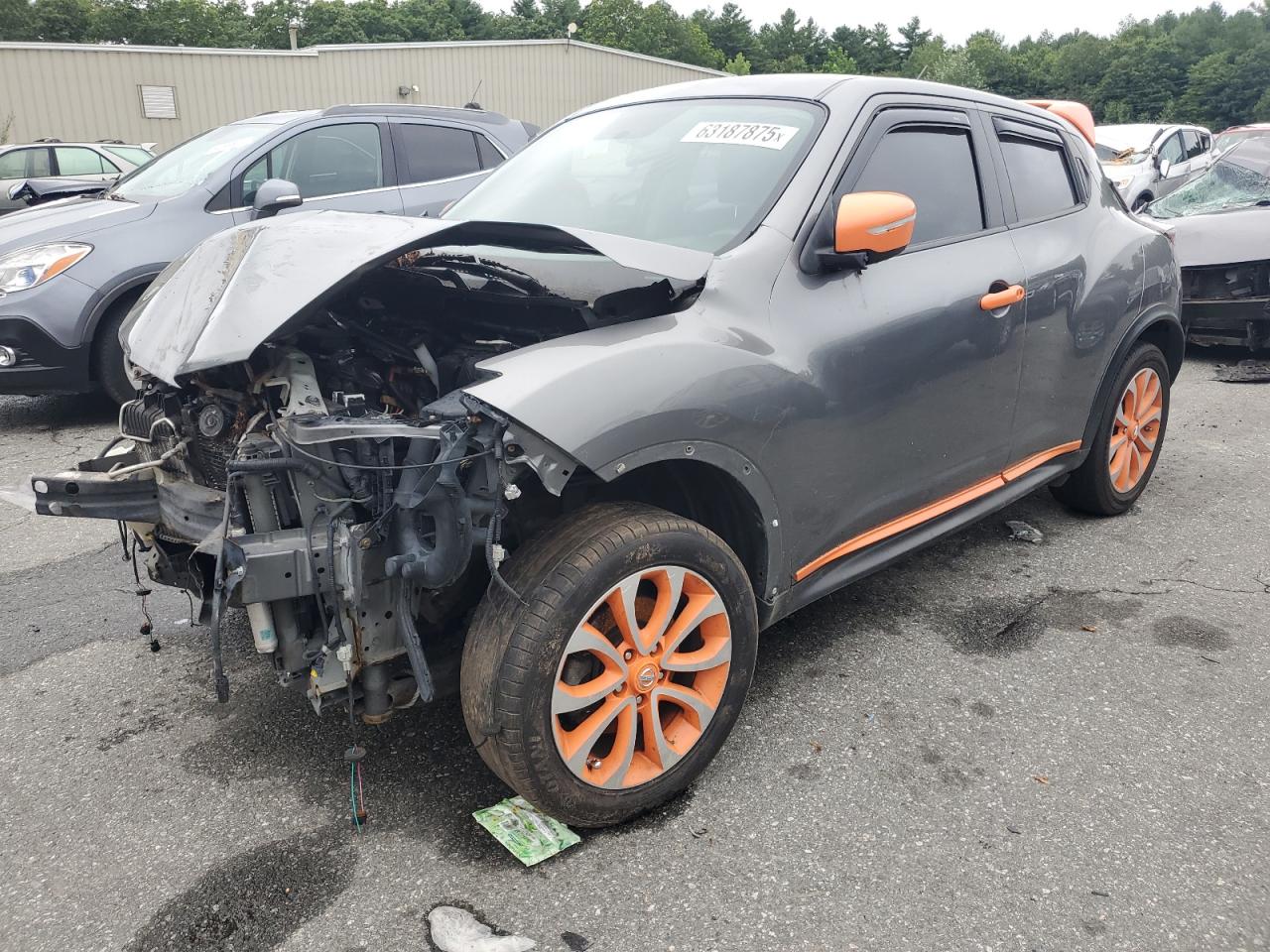 NISSAN JUKE S 2015