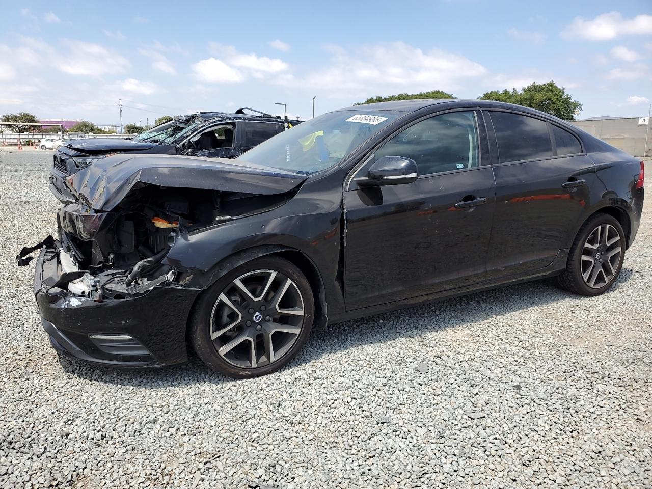 VOLVO S60 2017
