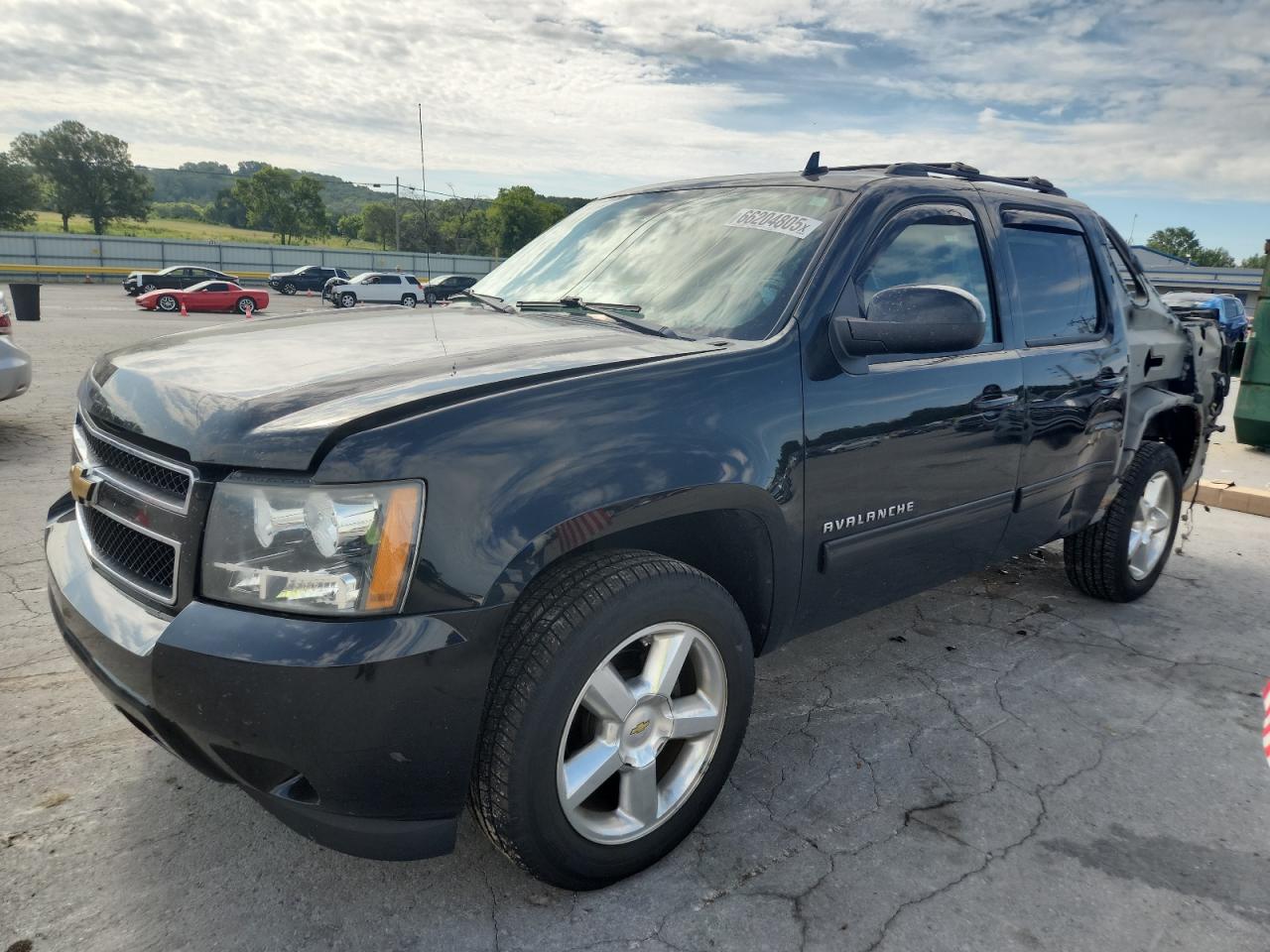 CHEVROLET AVALANCHE 2013