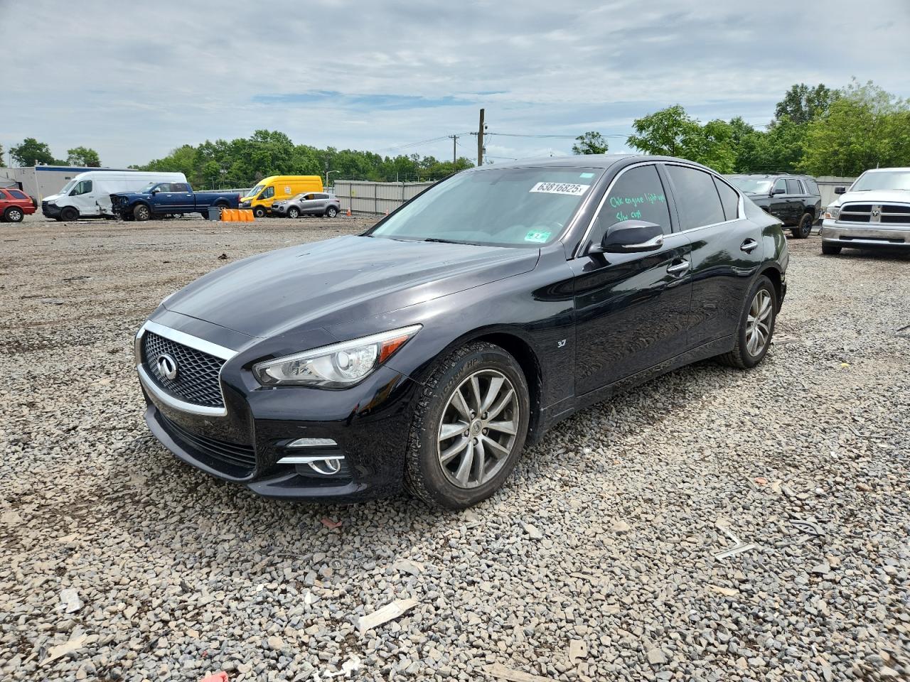INFINITI Q50 BASE 2015